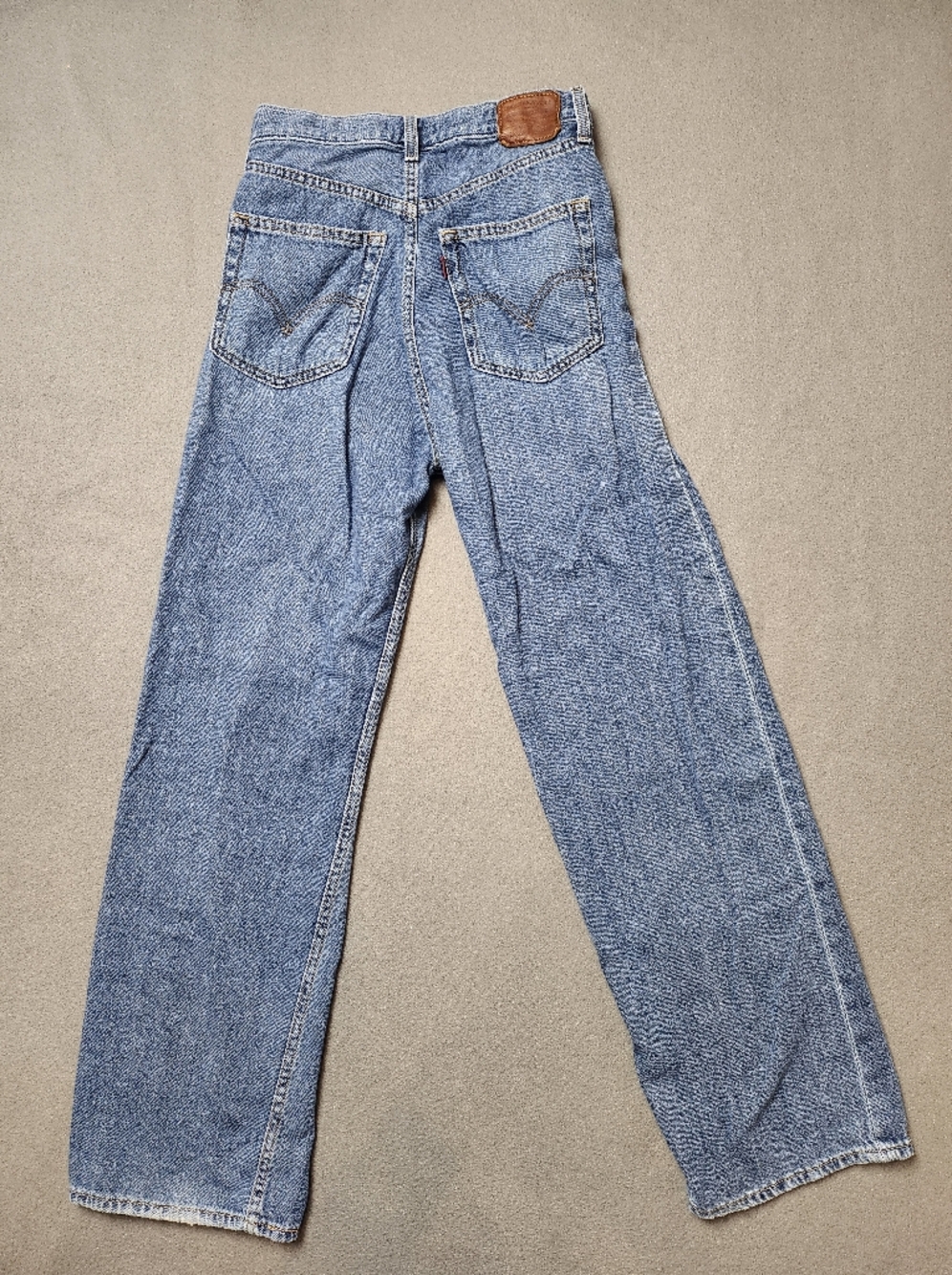 Levi's “High Loose” Premium Blue Denim Jeans - Picture 2 of 16